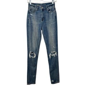 American Eagle Mom Jean Distressed denim jeans women’s size 0 X-Long